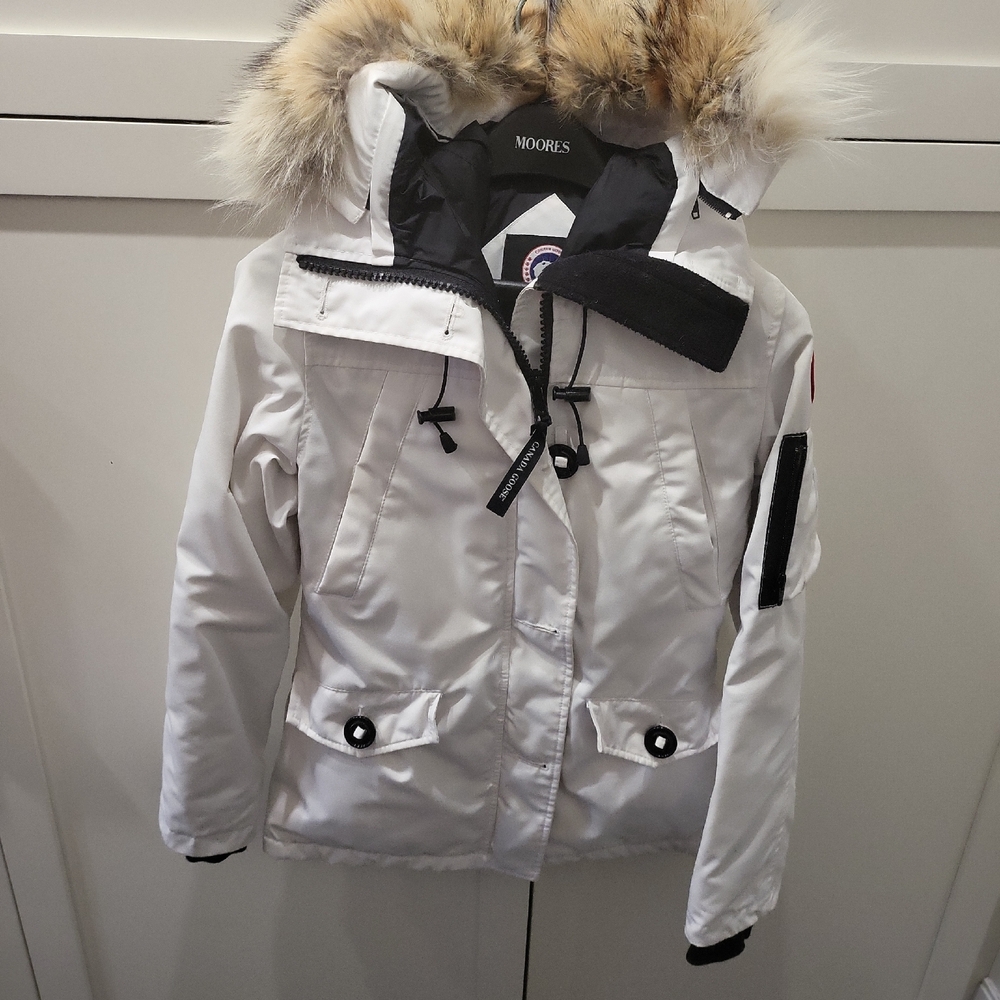 Canada Goose Montebello Women's White Jacket with Fur Hood
